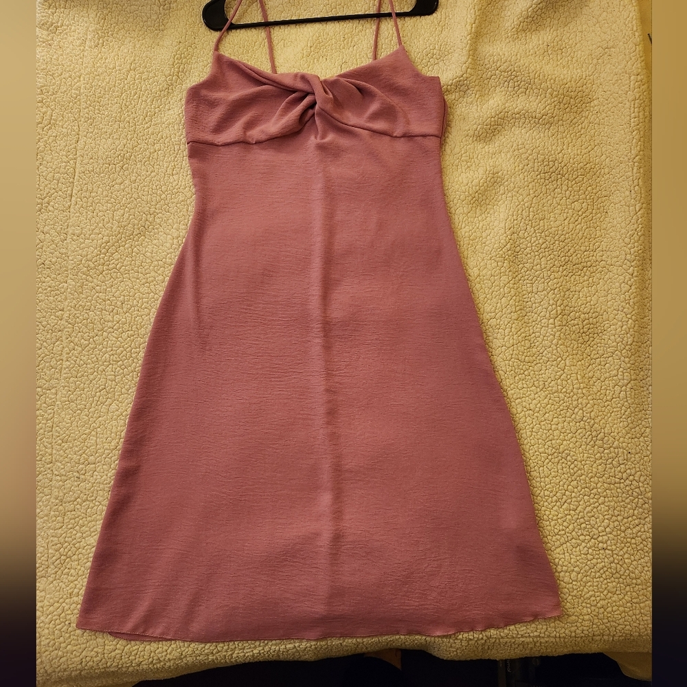 Pink Dress with Twisting at Chest